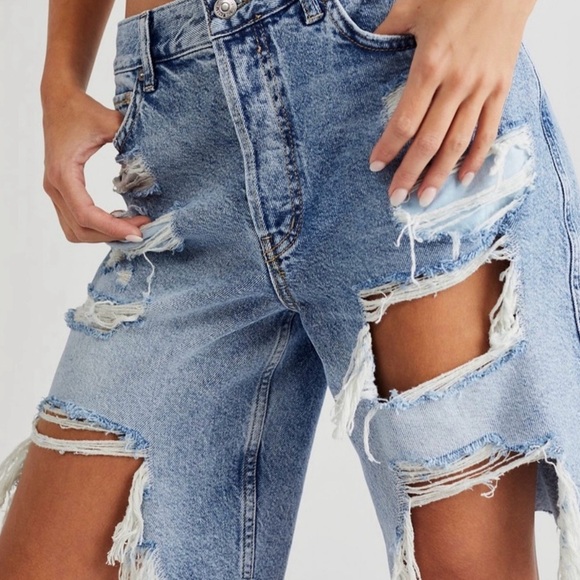 We the Free Big Sur Coast Boyfriend Denim Shorts 25 - Picture 3 of 10